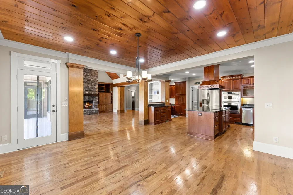 44 Sassafras RDG Jasper, GA 30143