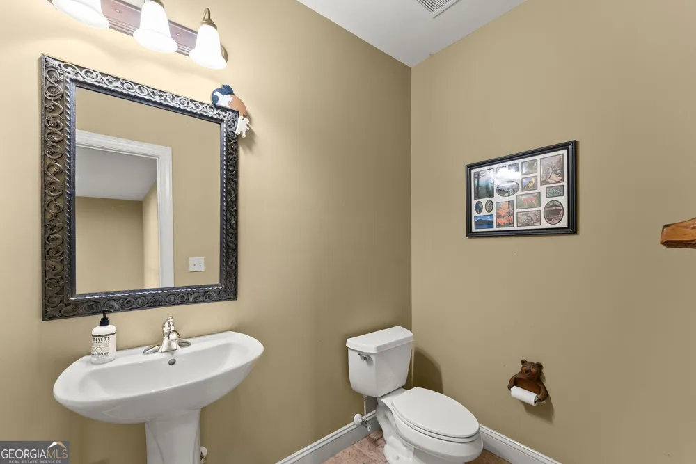 44 Sassafras RDG Jasper, GA 30143