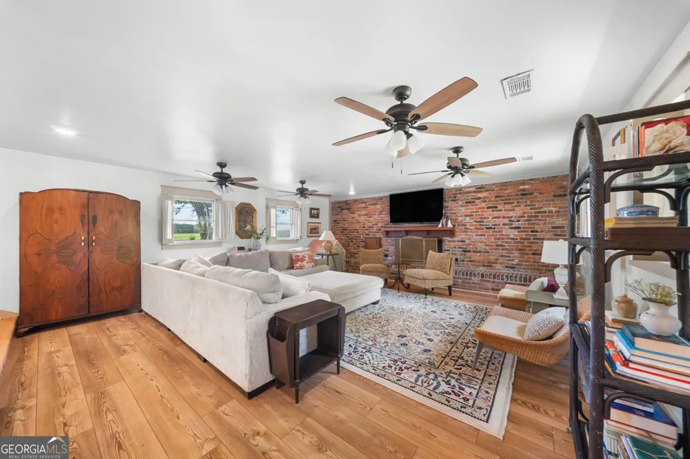 3313 Scarboro Highway Rocky Ford, GA 30455