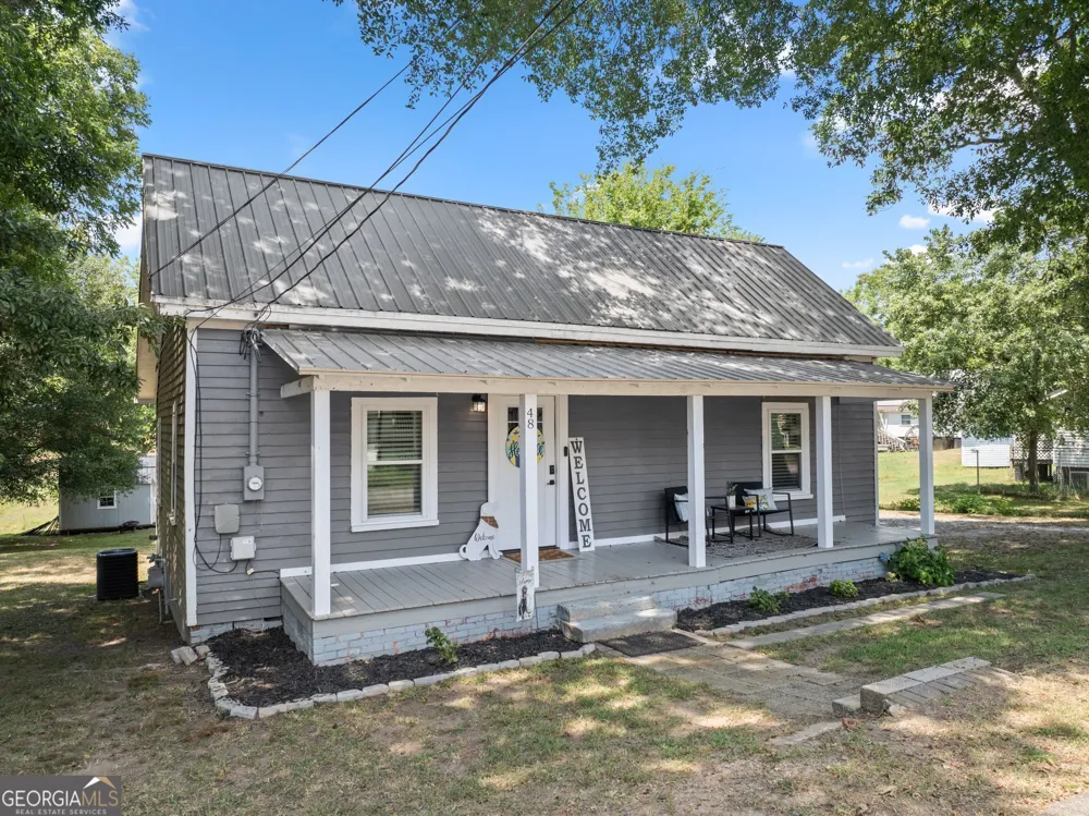 48 Chestnut ST Commerce, GA 30529