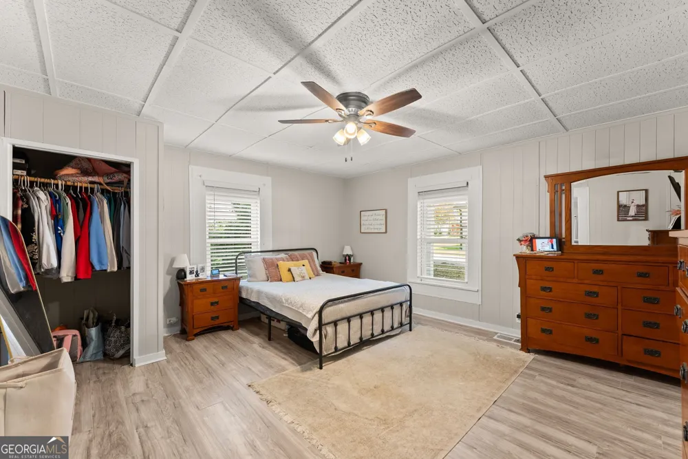 48 Chestnut ST Commerce, GA 30529