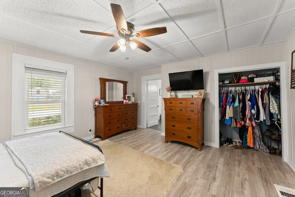 48 Chestnut ST Commerce, GA 30529
