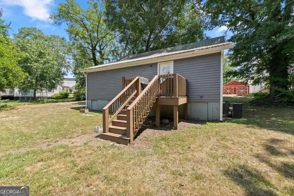 48 Chestnut ST Commerce, GA 30529