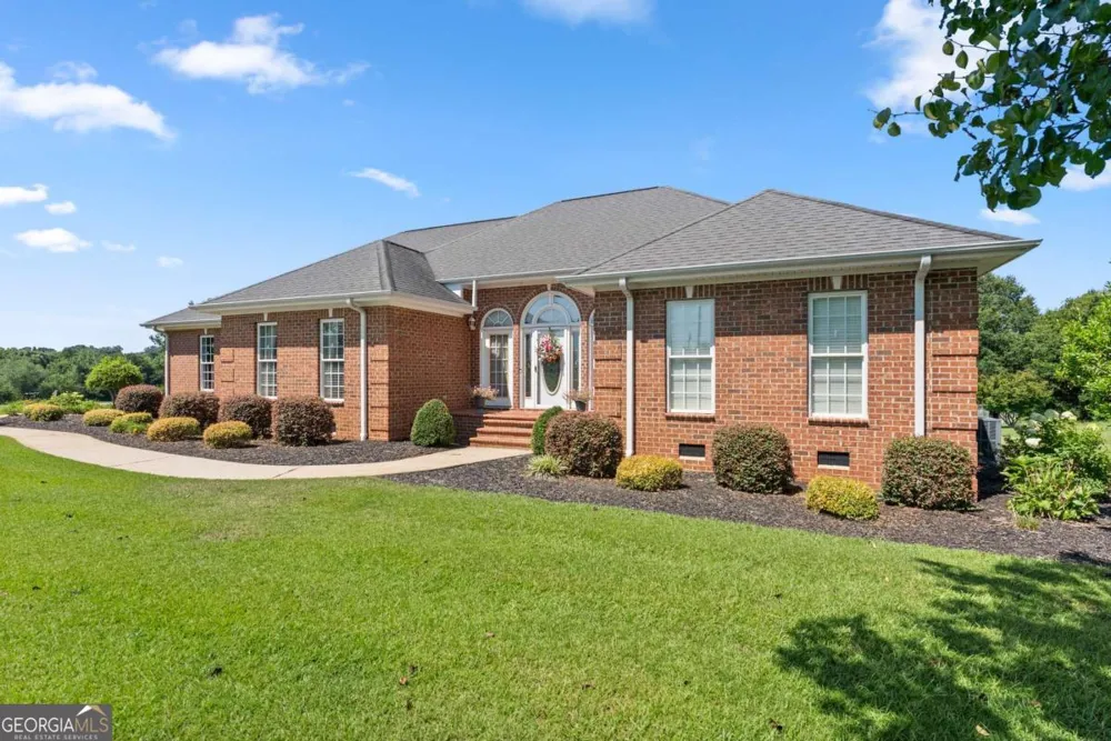 1121 Beacon Light RD Hartwell, GA 30643
