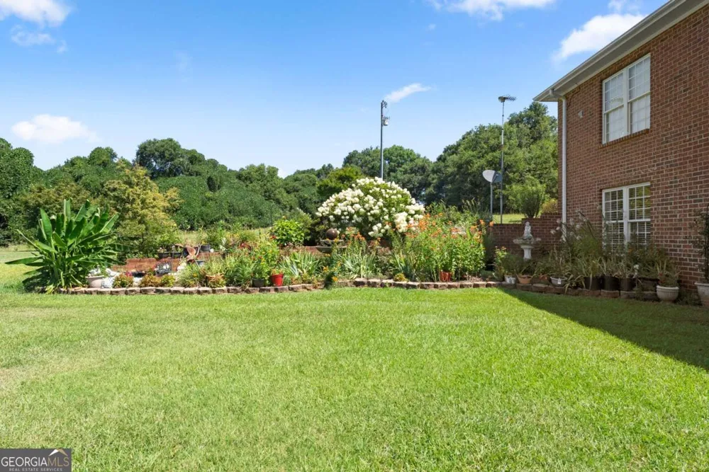 1121 Beacon Light RD Hartwell, GA 30643
