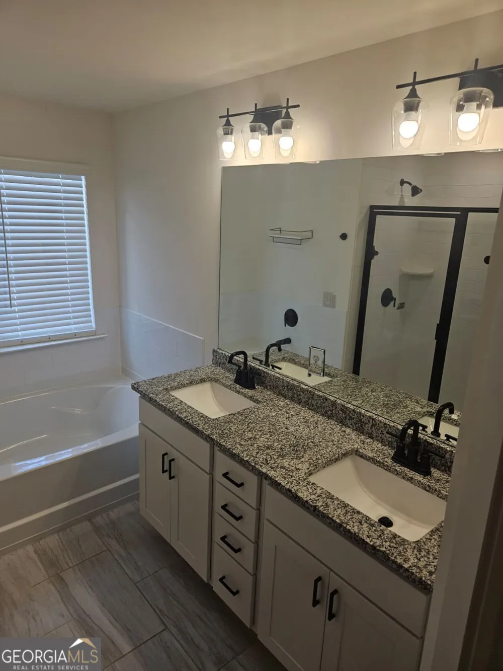 56 Auburn Hill DR Auburn, GA 30011