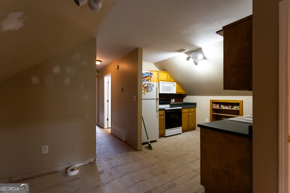 1441 Dickson RD Rutledge, GA 30663