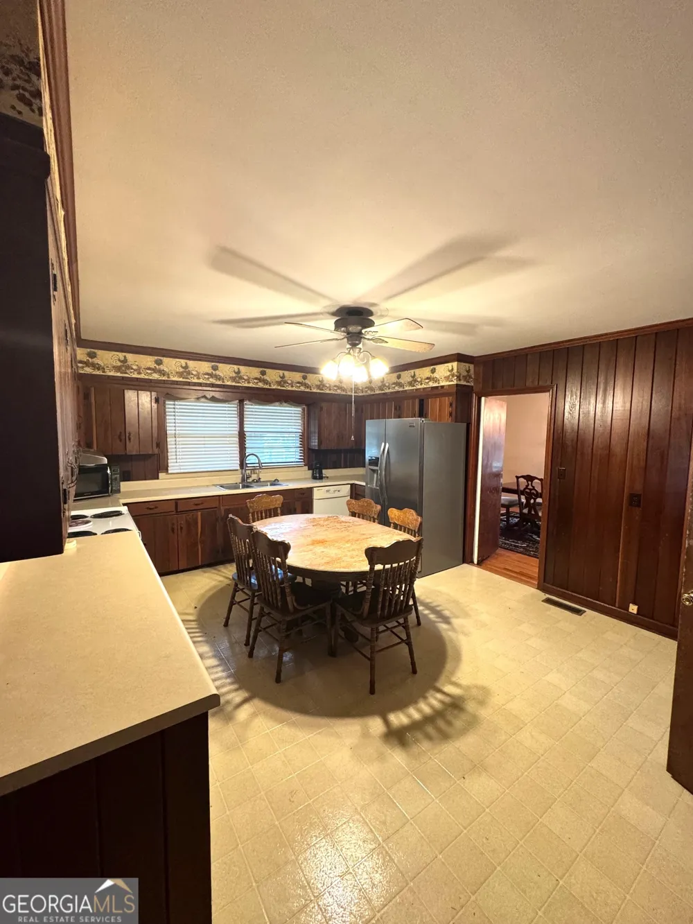 17 Deforest AVE Trion, GA 30753
