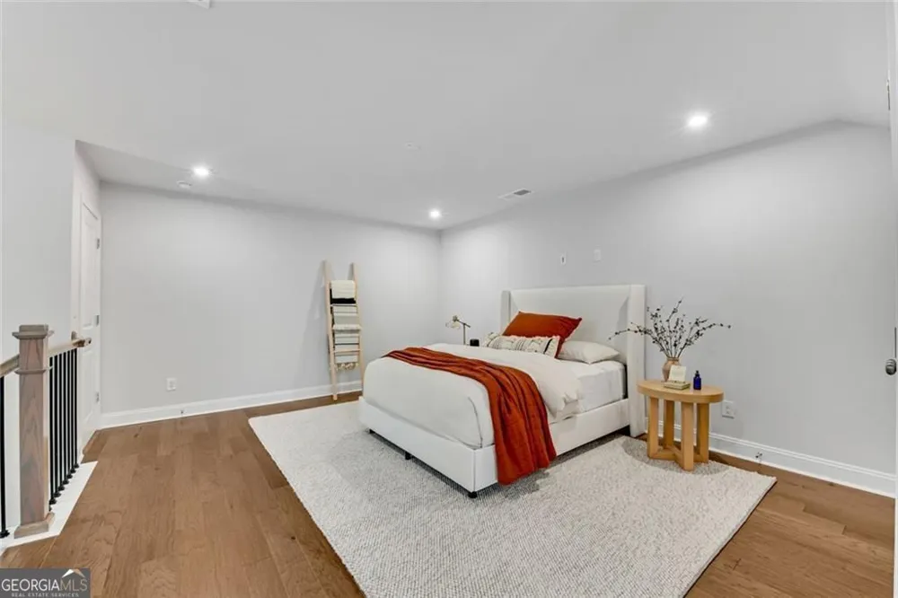 400 Renwood TRL Johns Creek, GA 30097
