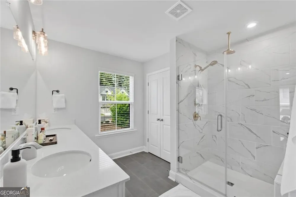 400 Renwood TRL Johns Creek, GA 30097