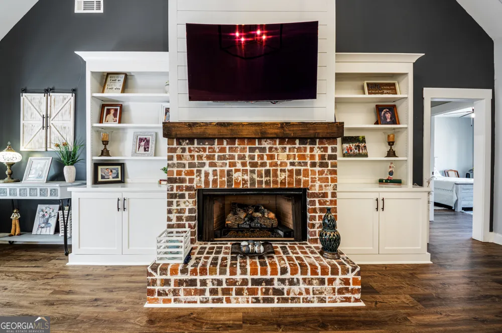 2736 Jones Holly RD Good Hope, GA 30641