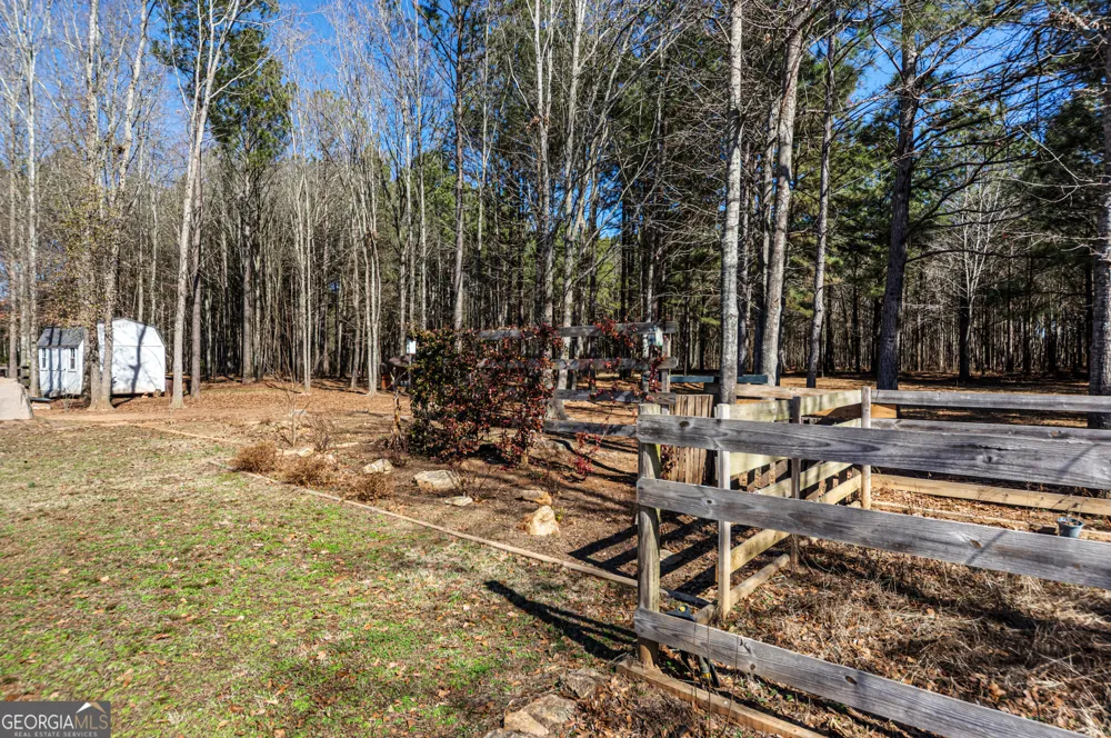 2736 Jones Holly RD Good Hope, GA 30641