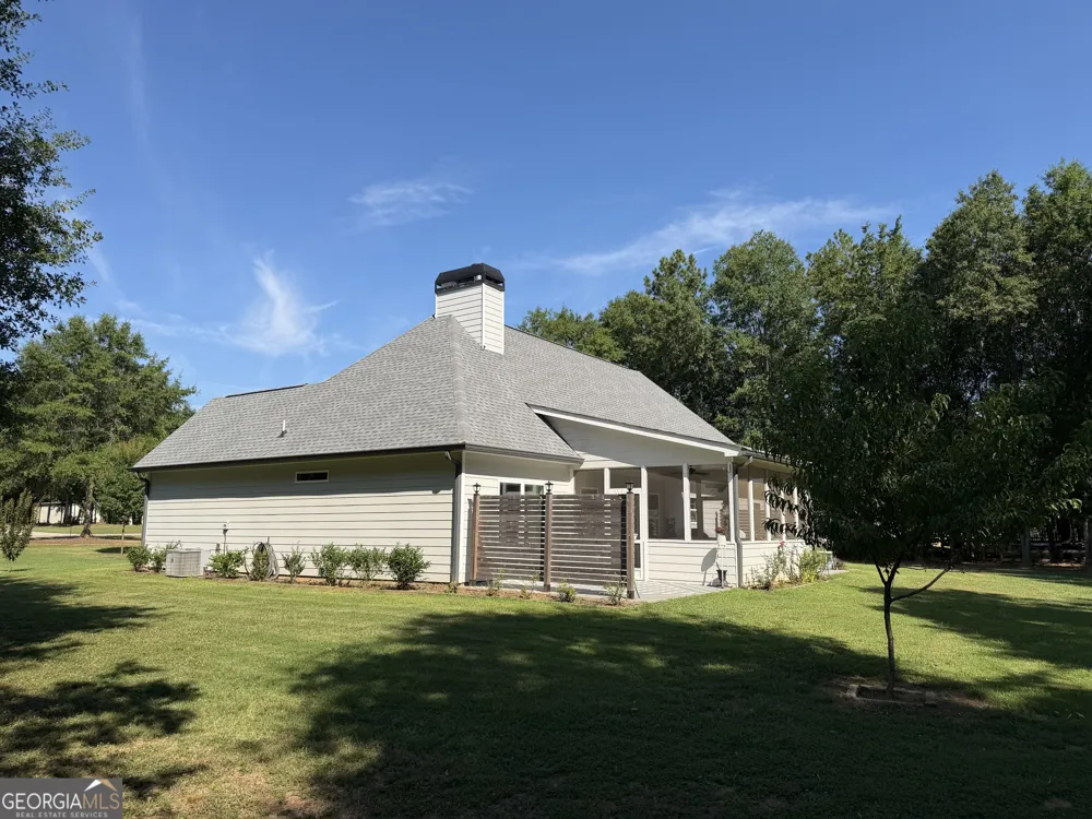 2736 Jones Holly RD Good Hope, GA 30641
