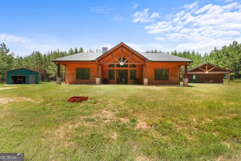 460 Kelly RD