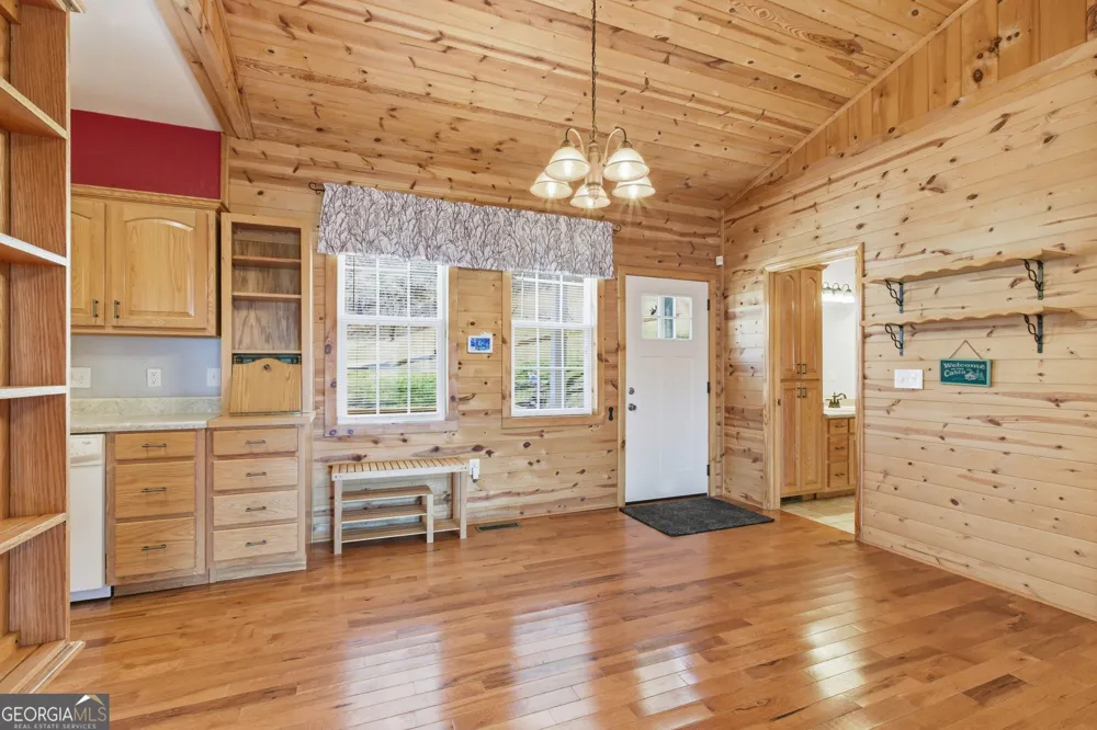 620 Courthouse Gap RD Clayton, GA 30525