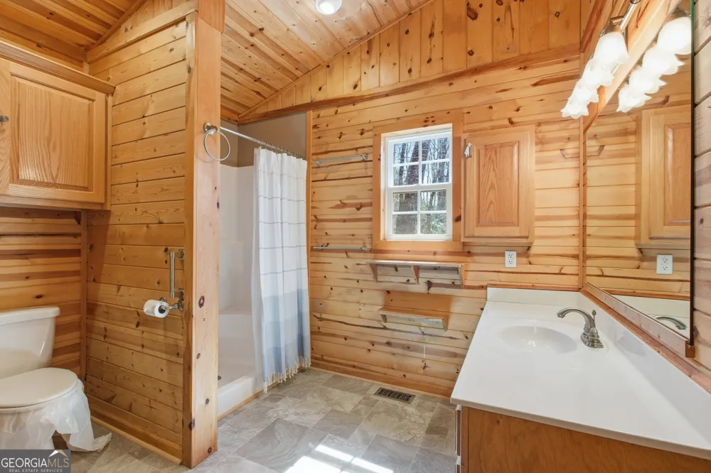 620 Courthouse Gap RD Clayton, GA 30525