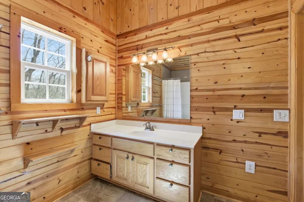 620 Courthouse Gap RD Clayton, GA 30525