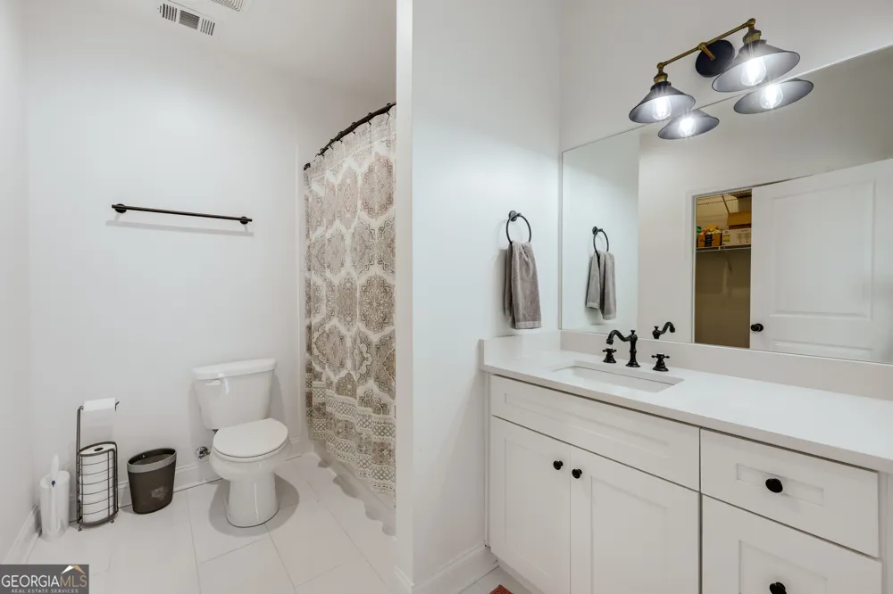 499 Little Oak ST Athens, GA 30601