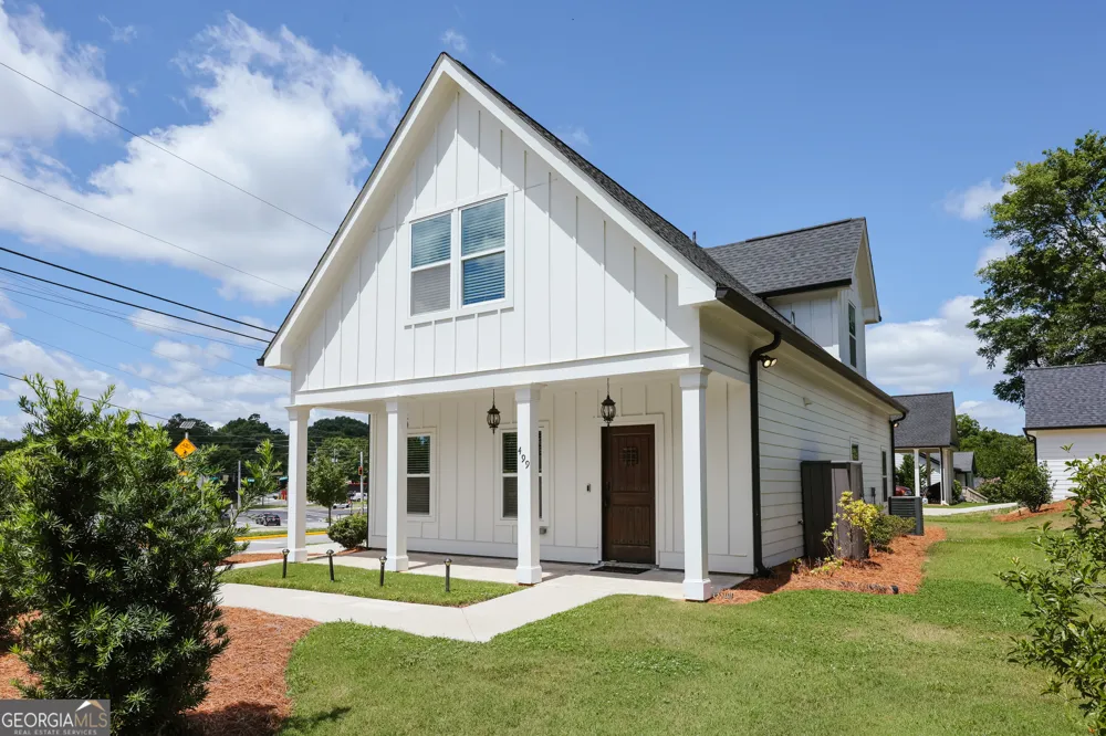499 Little Oak ST Athens, GA 30601