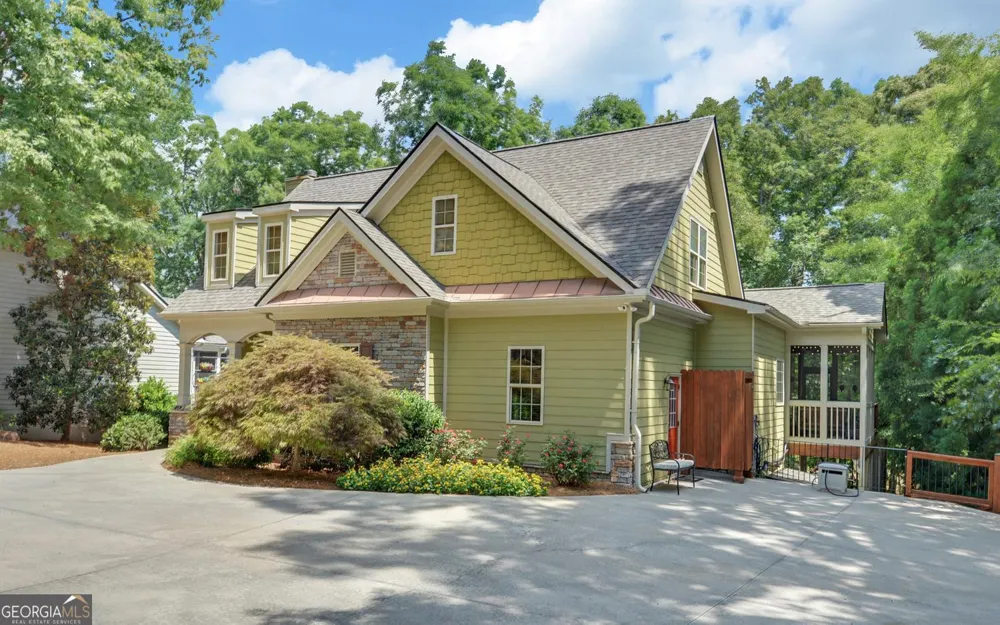 819 Tranquility LN Hartwell, GA 30643