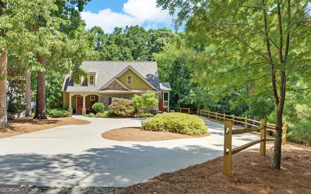 819 Tranquility LN Hartwell, GA 30643