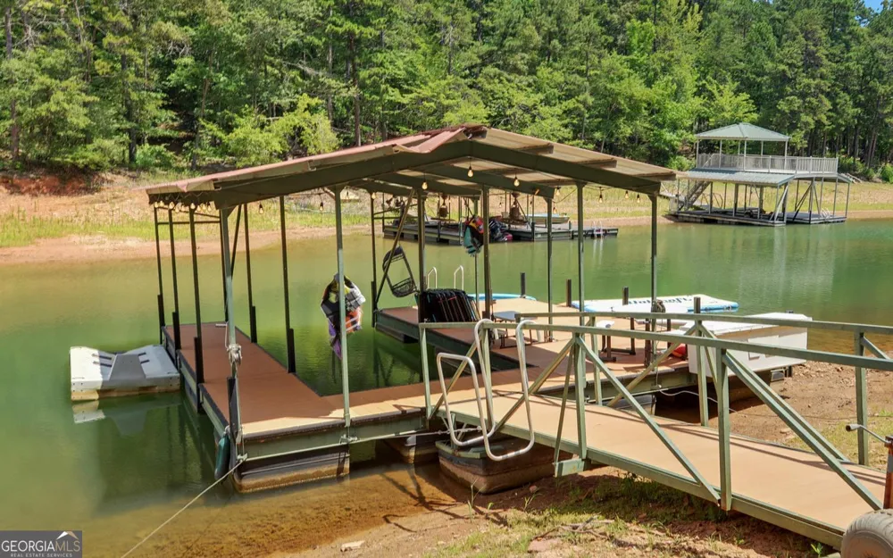 819 Tranquility LN Hartwell, GA 30643