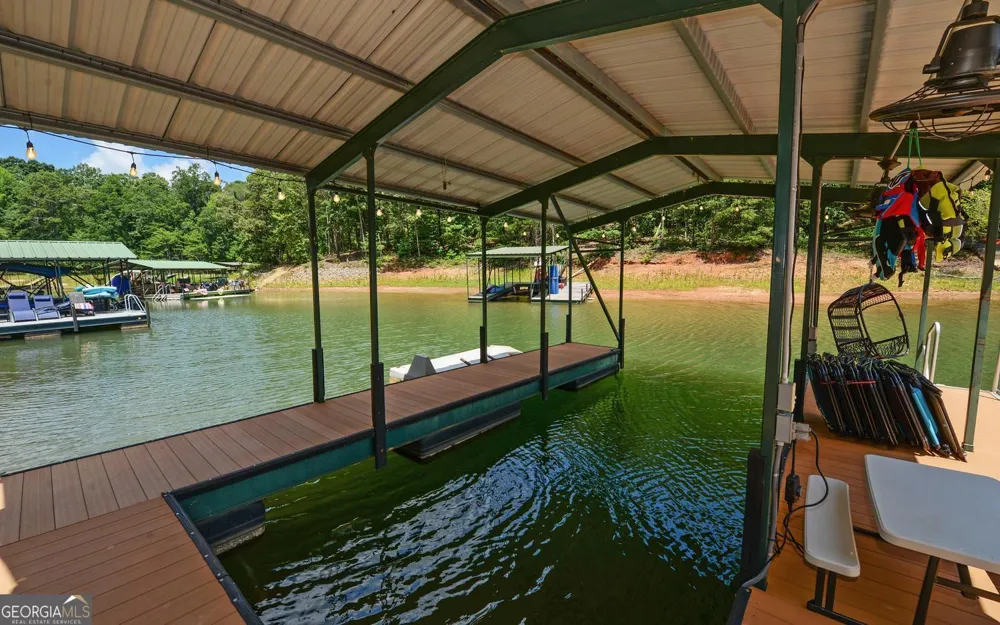 819 Tranquility LN Hartwell, GA 30643
