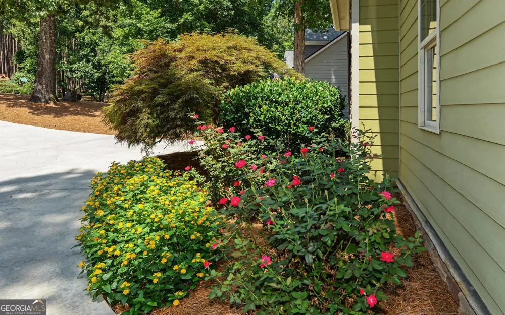 819 Tranquility LN Hartwell, GA 30643