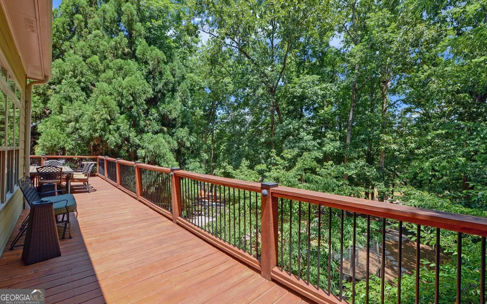 819 Tranquility LN Hartwell, GA 30643