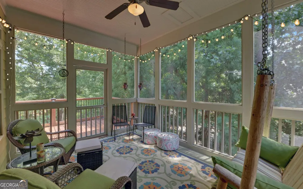 819 Tranquility LN Hartwell, GA 30643