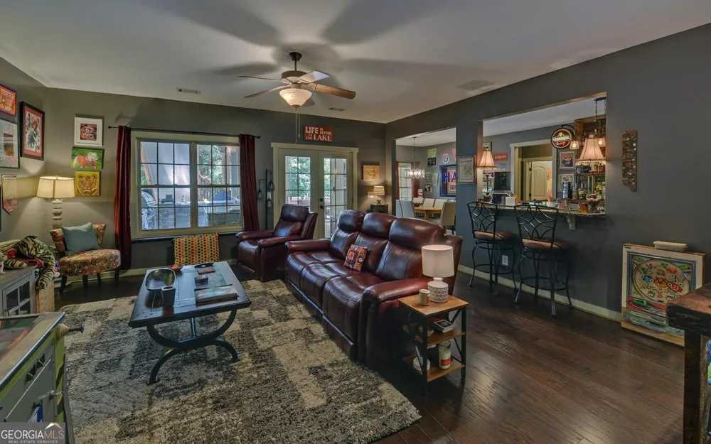 819 Tranquility LN Hartwell, GA 30643