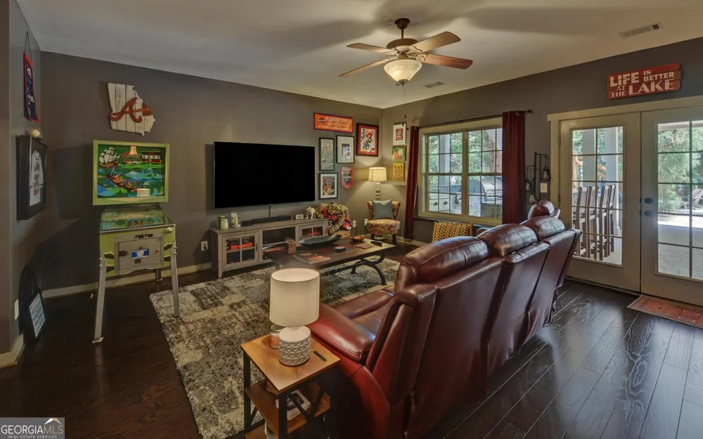 819 Tranquility LN Hartwell, GA 30643
