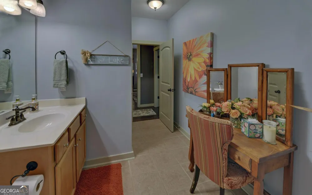 819 Tranquility LN Hartwell, GA 30643