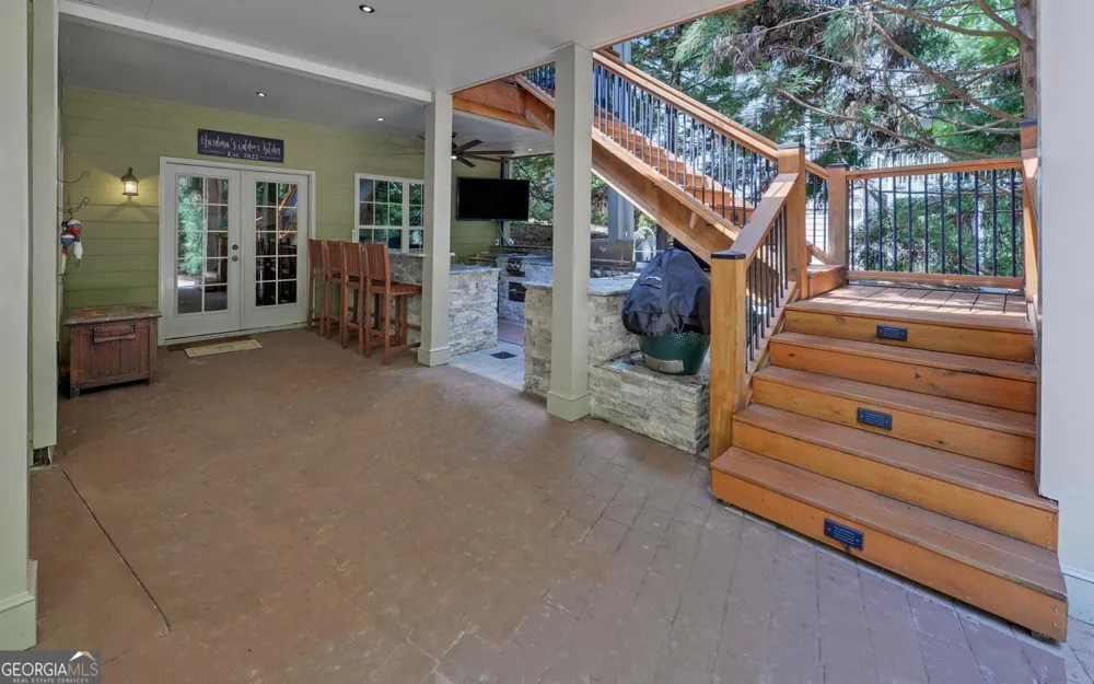819 Tranquility LN Hartwell, GA 30643