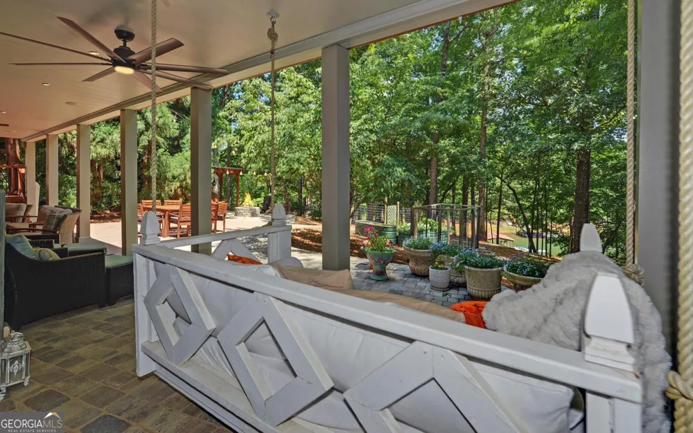 819 Tranquility LN Hartwell, GA 30643