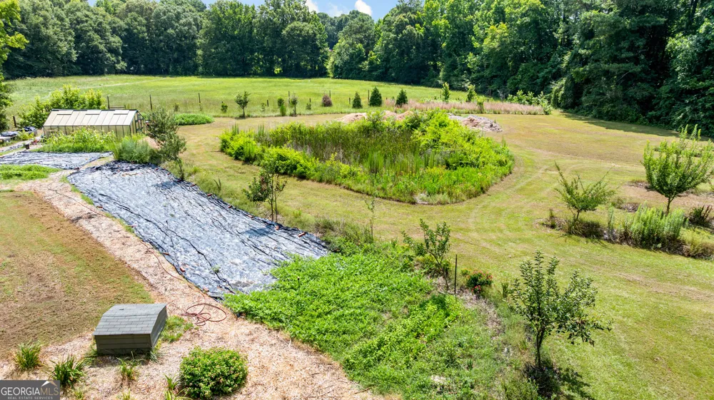 456 W McIntosh RD Brooks, GA 30205