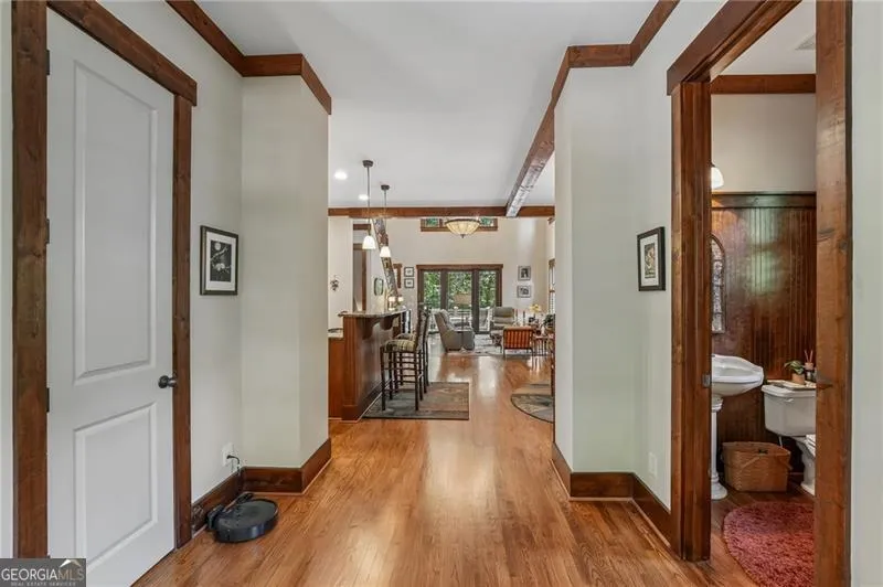 63 Choctaw RDG Big Canoe, GA 30143