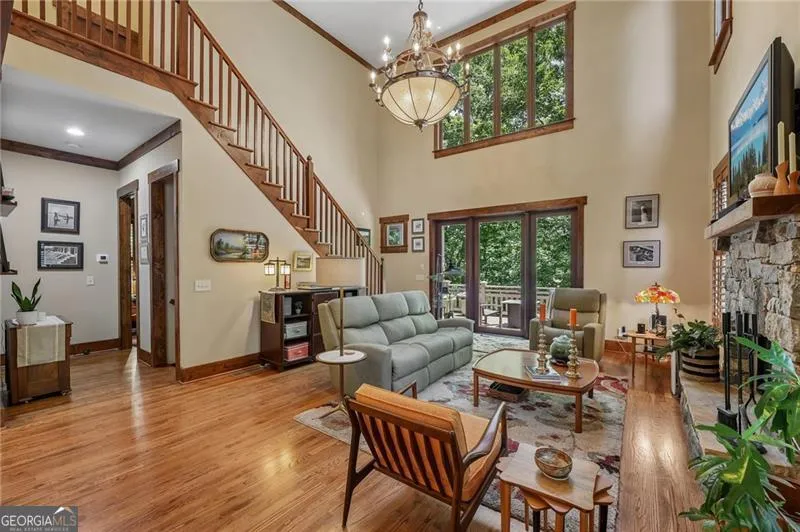 63 Choctaw RDG Big Canoe, GA 30143