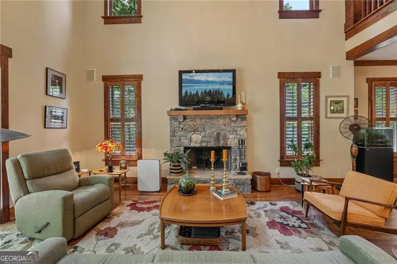 63 Choctaw RDG Big Canoe, GA 30143