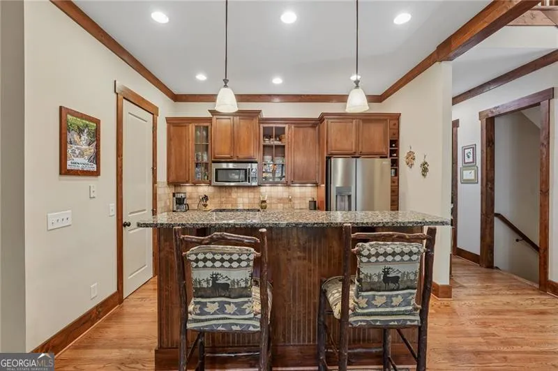 63 Choctaw RDG Big Canoe, GA 30143