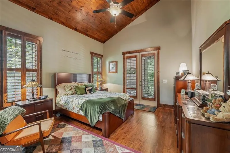 63 Choctaw RDG Big Canoe, GA 30143