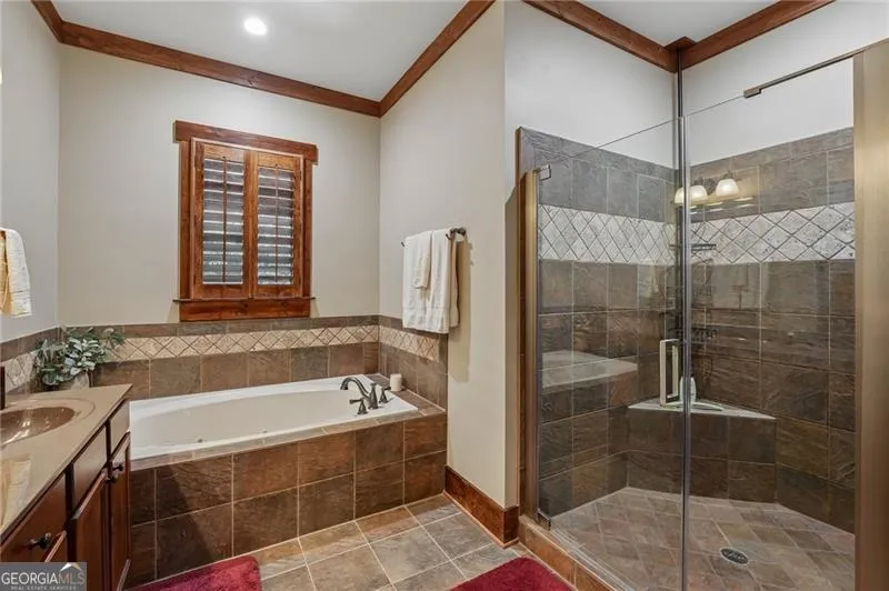 63 Choctaw RDG Big Canoe, GA 30143
