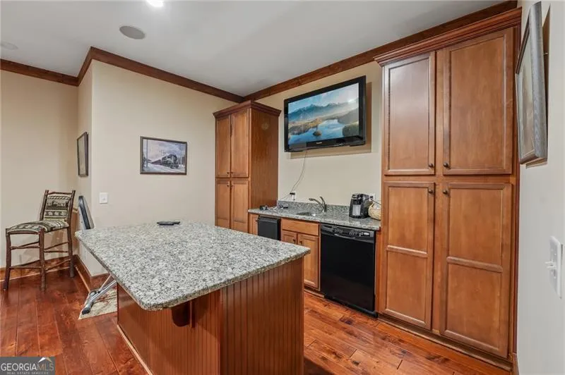 63 Choctaw RDG Big Canoe, GA 30143