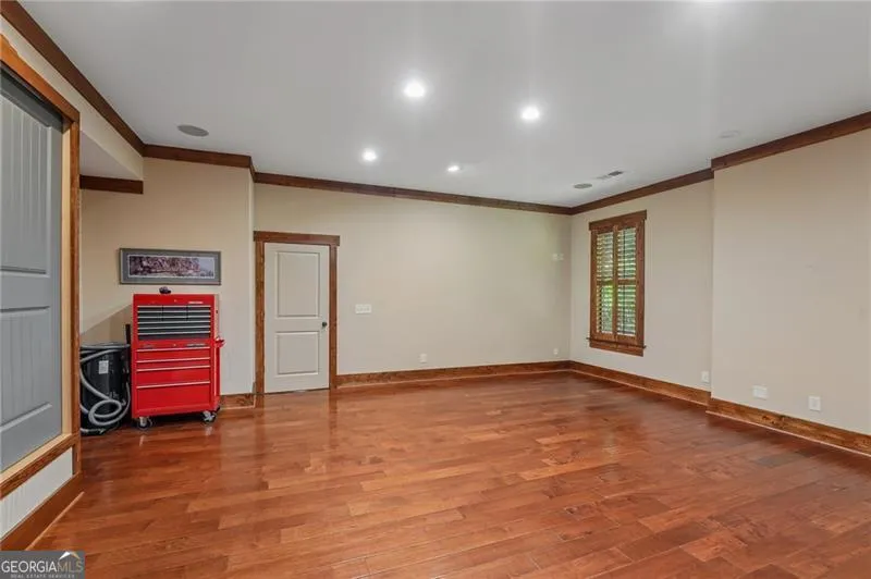 63 Choctaw RDG Big Canoe, GA 30143
