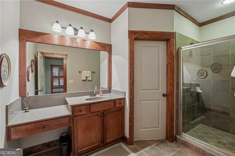 63 Choctaw RDG Big Canoe, GA 30143
