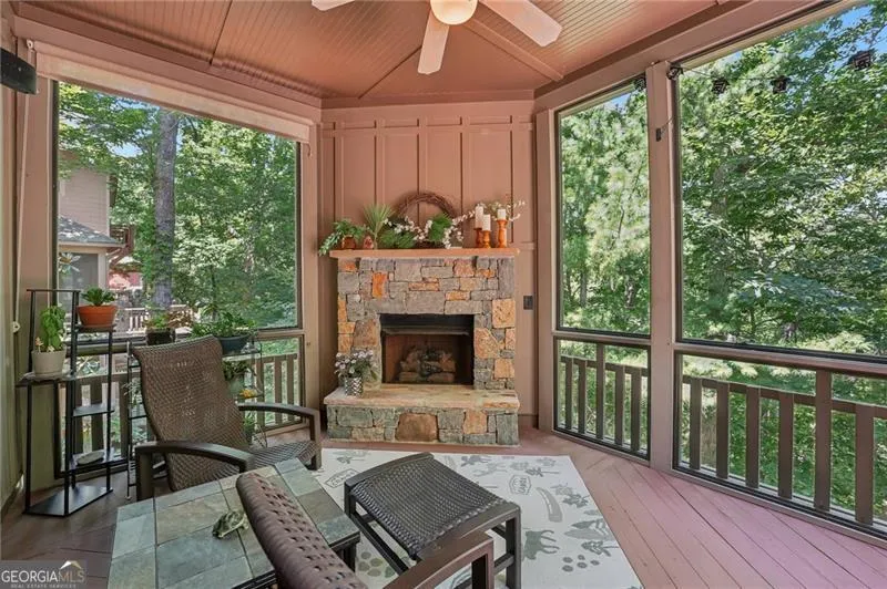 63 Choctaw RDG Big Canoe, GA 30143