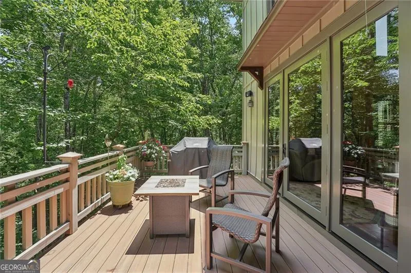 63 Choctaw RDG Big Canoe, GA 30143