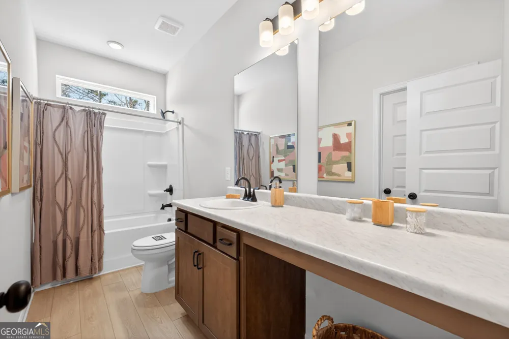 226 Jagee DR Byron, GA 31008