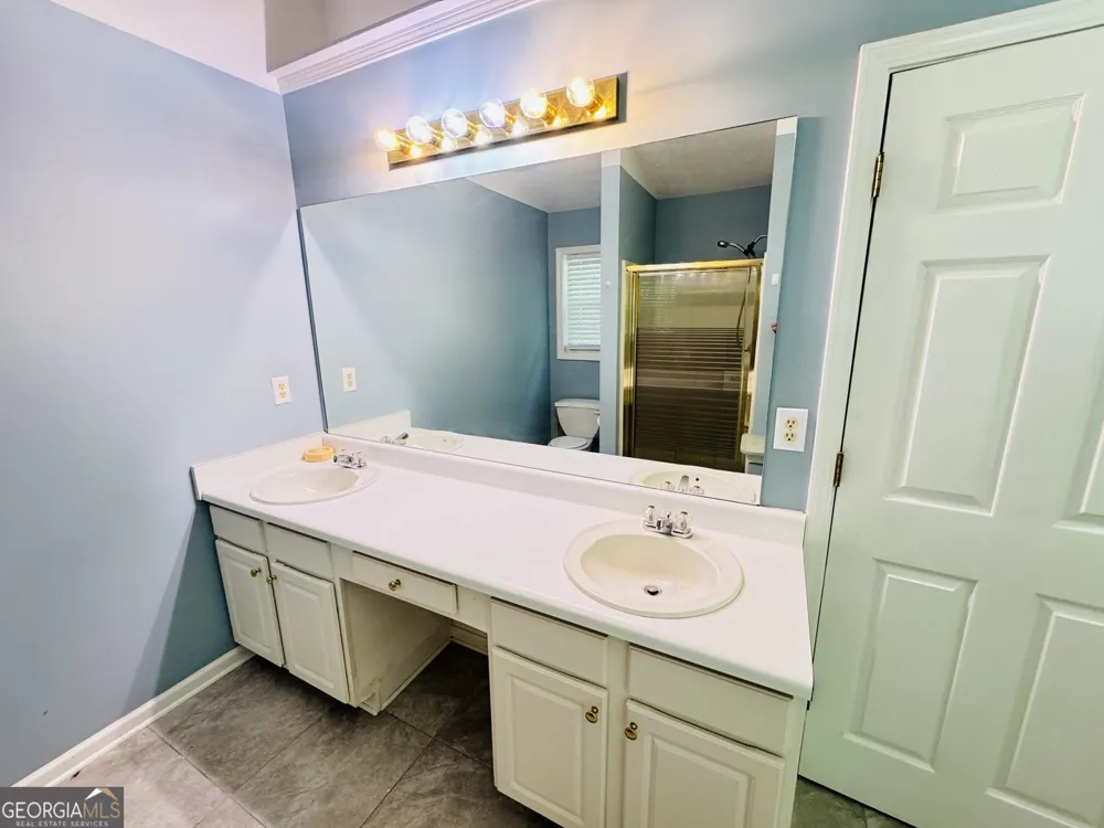 1450 Millhaven DR Auburn, GA 30011