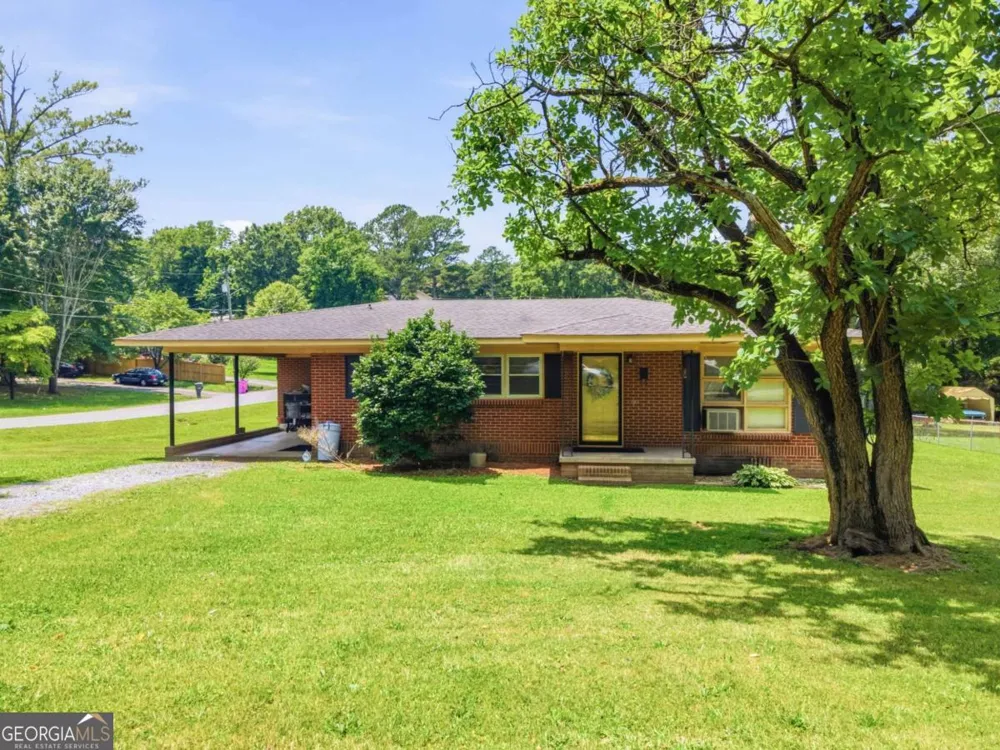 101 Jackson ST Calhoun, GA 30701